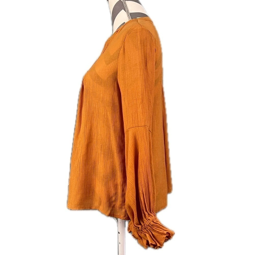 Flawless Santa Cruz Chic Shift Top in Golden Honey - Size M - Picture 5 of 10